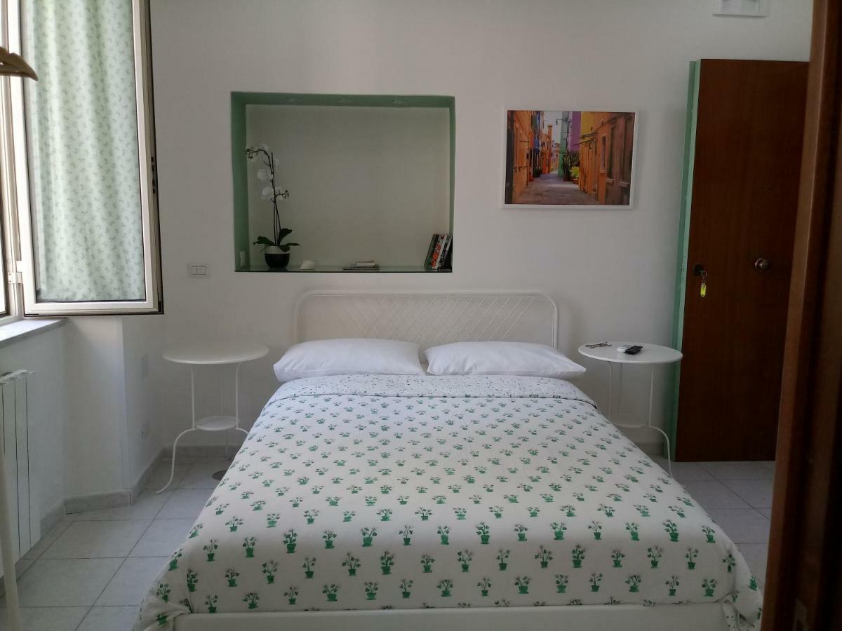 Magic Green * Naples